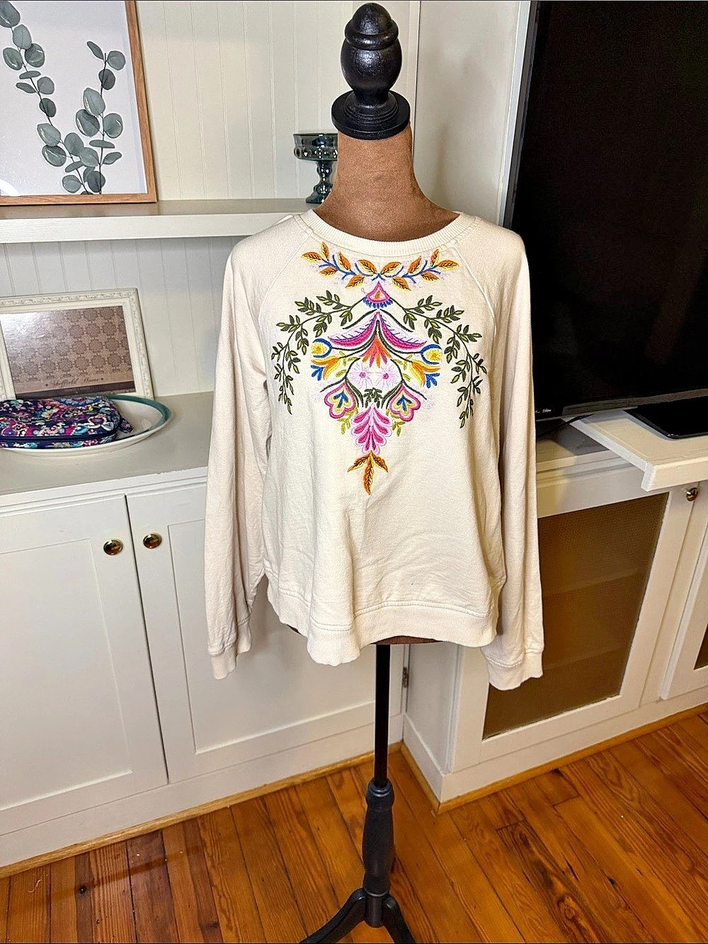 Anthropologie By Anthropologie 100% Cotton Floral Embroidered Sweatshirt
